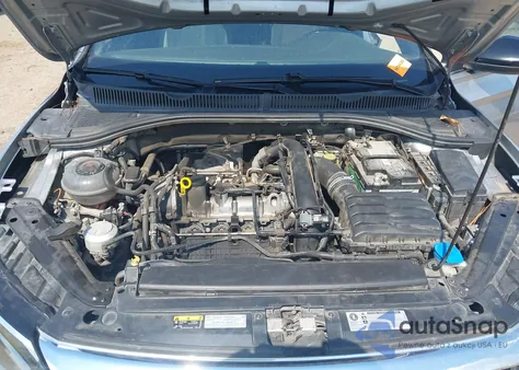 2019 Volkswagen Jetta 1.4T R-Line/1.4T S/1.4T Se z USA, uszkodzony, nr VIN 3VWC57BU1KM220221